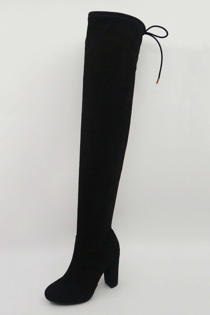 Botas altas hasta la rodilla
