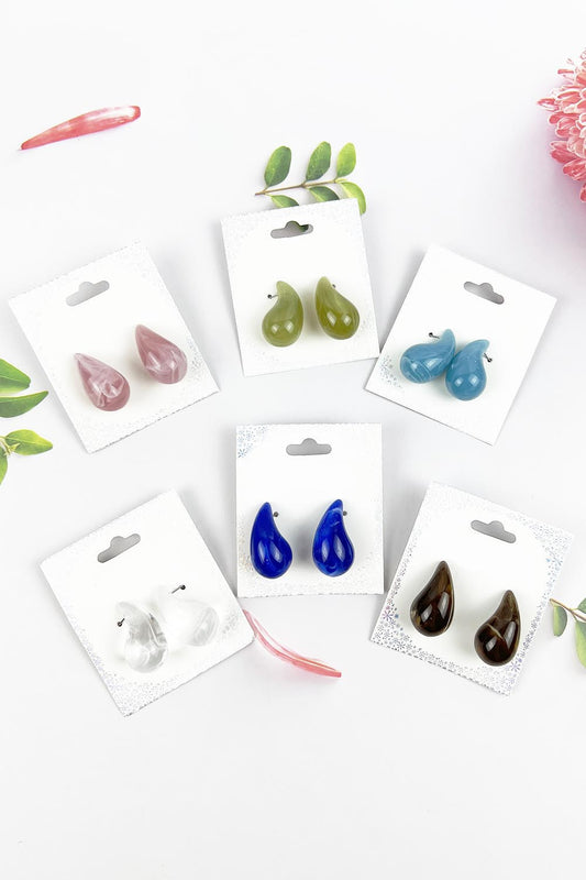 PENDIENTES DE RESINA CON FORMA DE LÁGRIMA Y C SURTIDAS