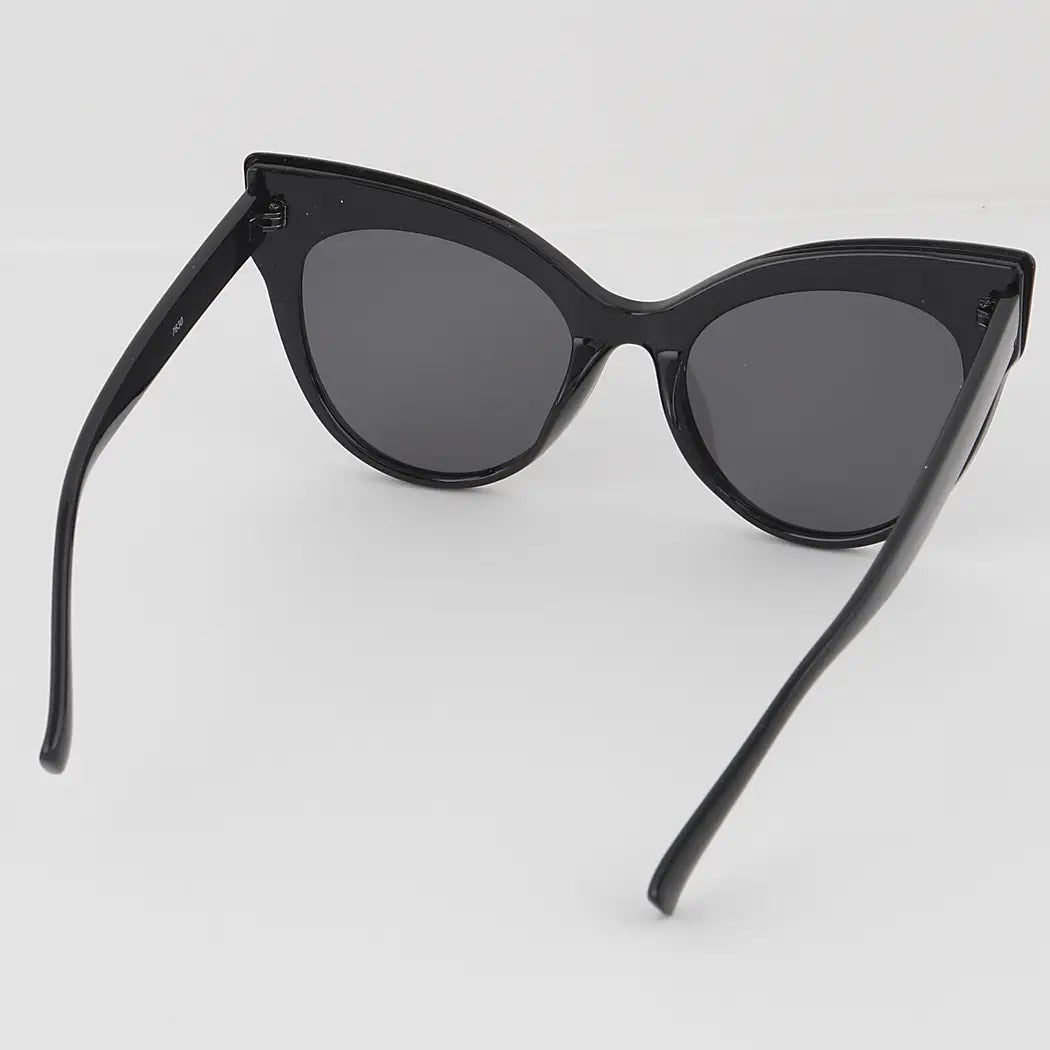 Gafas de sol sencillas de ojo de gato